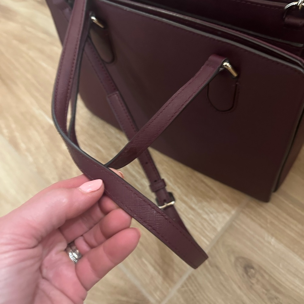 Kate Spade Burgandy Saffiano Leather Reese Laurel Way Satchel bag - Picture 5 of 8